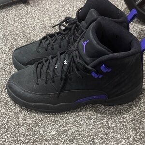 Black and Purple Men's Sneakers